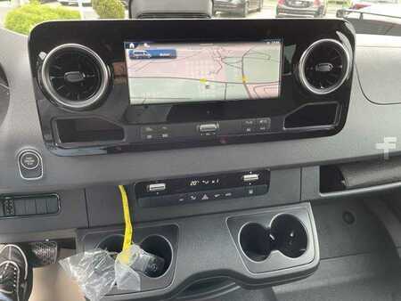 Övrigt 2025 Mercedes-Benz Sprinter 319 CDI 4x4 DoKa Klima Stdheiz AHK LED (15)