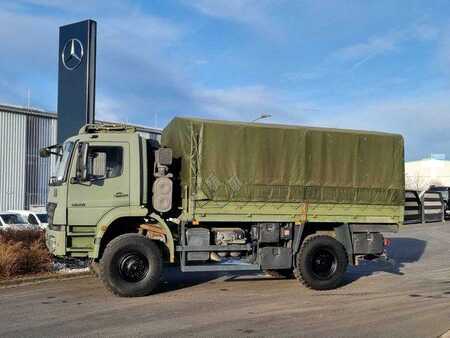 Other 2007 Mercedes-Benz Axor 1829 A 4x4 Pritsche/Plane 10 Stück (5)