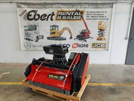 Ostatní 0 Seppi M. MINI-BMS 105 Forstmulcher MS08 / NEU (1)