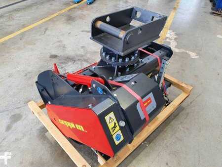 Ostatní 0 Seppi M. MINI-BMS 105 Forstmulcher MS08 / NEU (3)