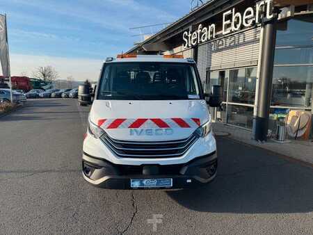 Autres 0 Iveco 35S21 HA8 3.0L *R4.100mm*Automatik*AHK*LED*Luft* (2)