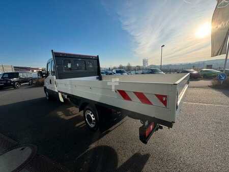 Autres 0 Iveco 35S21 HA8 3.0L *R4.100mm*Automatik*AHK*LED*Luft* (3)