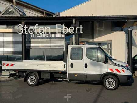 Autres 0 Iveco 35S21 HA8 3.0L *R4.100mm*Automatik*AHK*LED*Luft* (8)