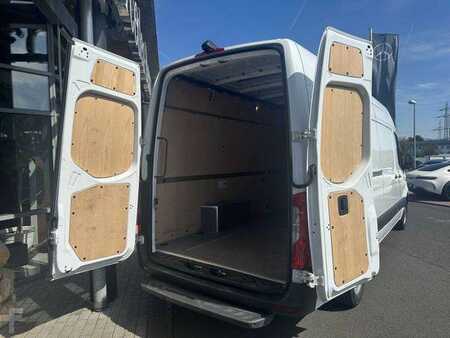 Outro 2023 Mercedes-Benz Sprinter 315 CDI 4325 Klima 360 SHZ MBUX Schwing (5)