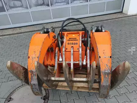 Attrezzatura 2021 WESTTECH G1250 Roderechen Greifarme / S60 / 2021 (11)