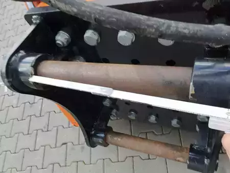 Attrezzatura 2021 WESTTECH G1250 Roderechen Greifarme / S60 / 2021 (12)