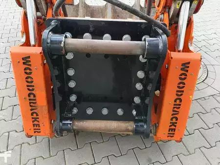 Attrezzatura 2021 WESTTECH G1250 Roderechen Greifarme / S60 / 2021 (18)