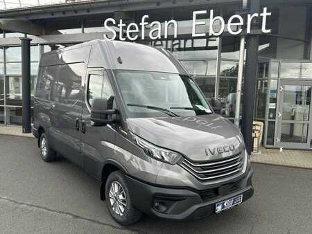 Other 0 Iveco Daily 35S16 HA8V 3.0L *R3.520mm*AHK*Automatik* (1)