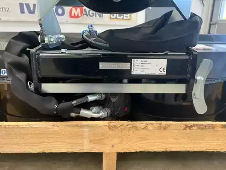 Ostatní 0 Greentec RM 232 Heckenmulcher / MS08 / NEU / lagernd (12)