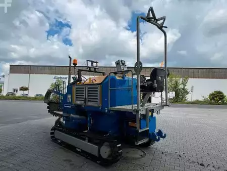 Pozostałe 2020 [div] LIAB Grabenmeister GM4 Raupe / nur 1.133h / 2020 (6)