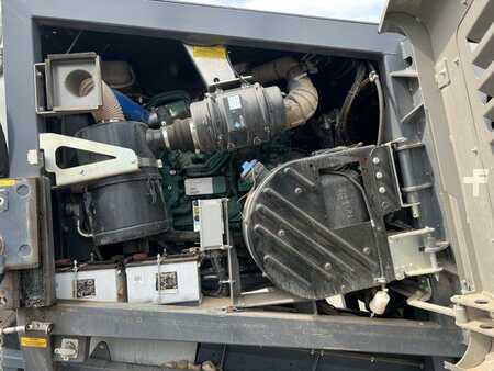 Sonstige 2022 Komplet Krokodile / nur 76h! / 2022 / Schredder (15)