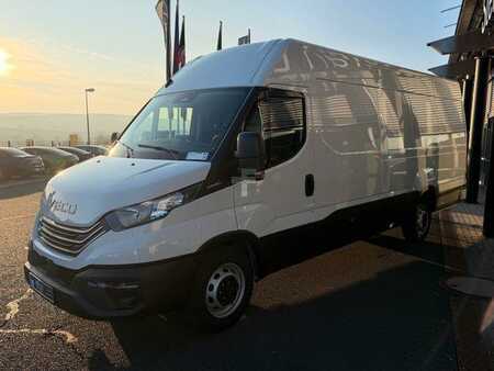 Autres 0 Iveco Daily 35S18 HA8 *R4.100mm*Automatik*Kamera*ACC* (3)