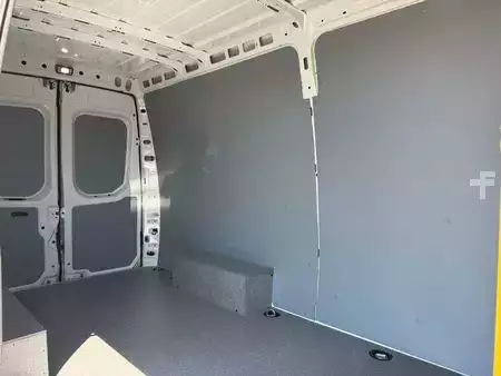Altri 2026 Iveco Daily 35S18HA8 V Kastenwagen *R 3.520*AHK* (11)