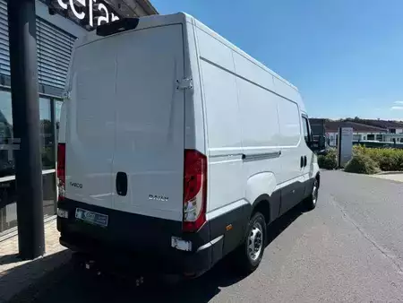 Altri 2026 Iveco Daily 35S18HA8 V Kastenwagen *R 3.520*AHK* (5)
