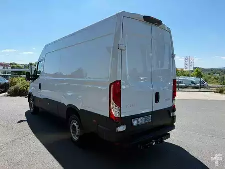 Altri 2026 Iveco Daily 35S18HA8 V Kastenwagen *R 3.520*AHK* (7)