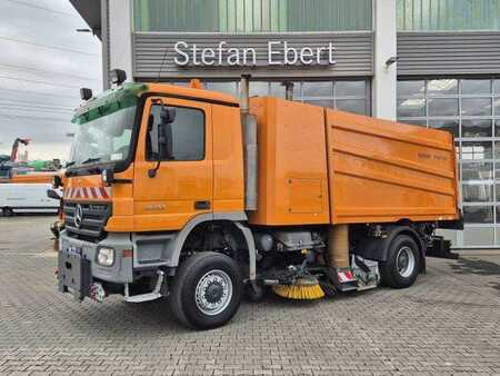 Sonstige 2005 Mercedes-Benz Actros 2032 A 4x4 Bucher STKF 9500 Airport 30x (3)