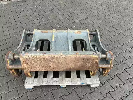 Aggregat 0 Liebherr Radlader Schnellwechsler passend L556 (3)