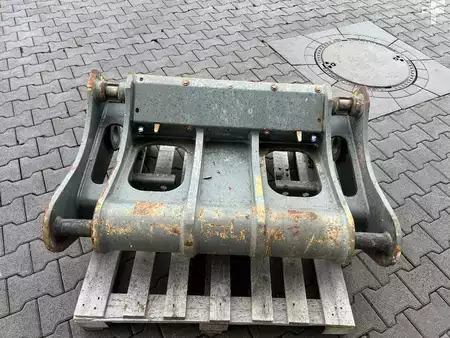 Aggregat 0 Liebherr Radlader Schnellwechsler passend L556 (7)