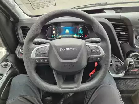 Miscelaneo 0 Iveco Daily 70C18 A8 3.0L *R5.100mm*LBW*Luft*Automatik (16)
