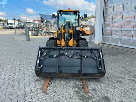 Pale Gommate 2020 JCB 407 SV / nur 268h! / Klappschaufel & Gabel (10)