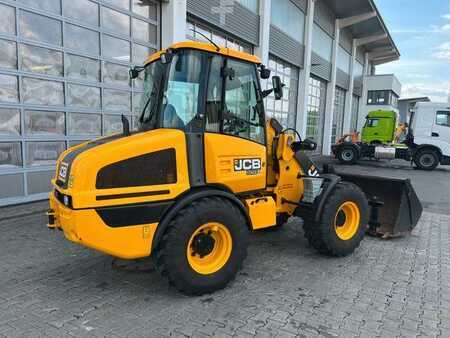 Pale Gommate 2020 JCB 407 SV / nur 268h! / Klappschaufel & Gabel (3)