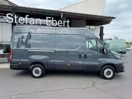 Pozostałe 2026 Iveco Daily 35S18 HA8 *R3.520mm*Automatik*Kamera*ACC* (9)