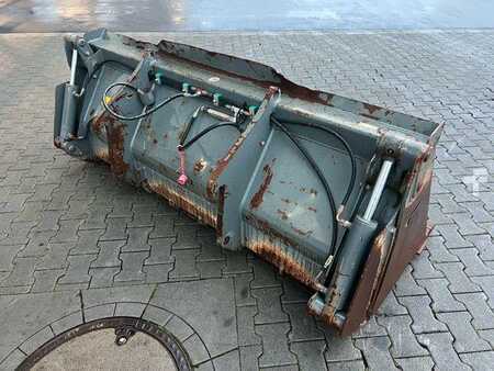 Ostatní 0 [div] Klappschaufel / Zettelmeyer / Volvo CAT JCB (4)