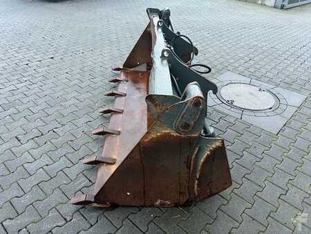 Ostatní 0 [div] Klappschaufel / Zettelmeyer / Volvo CAT JCB (7)