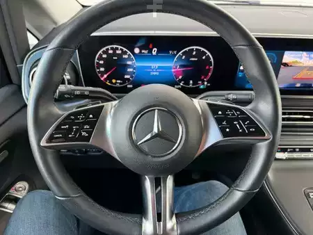 Sonstige 2025 Mercedes-Benz V 220 d DISTRONIC AHK2,5to 7Sitze (13)