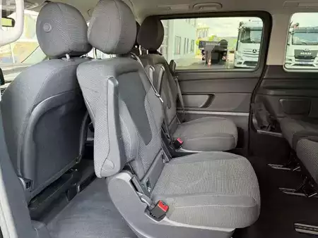 Sonstige 2025 Mercedes-Benz V 220 d DISTRONIC AHK2,5to 7Sitze (8)