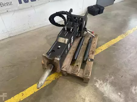 Anbauteile 2021 Caterpillar B8 Hydraulikhammer CW10 / Hammer / 6 – 9 to / 2021 (6)