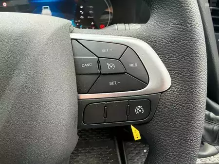 Ostatní 0 Iveco Daily 70C18 *R3.750mm*Sperre*AHK* (15)