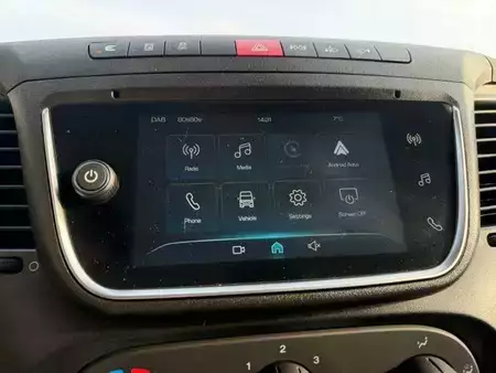 Pozostałe 0 Iveco Daily 35S16 A8 *R4.100mm*Automatik*Kamera*3x (16)