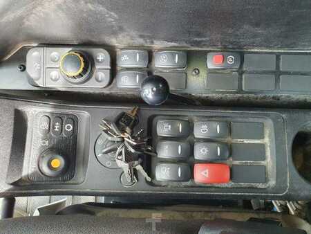 JCB JS 175 W / 2024 / nur 622h! / 1x Tieflöffel