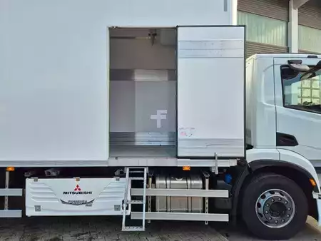 Pozostałe 2024 Iveco AD190S40/FP Lamberet Mitsubishi LBW Tür AHK (12)