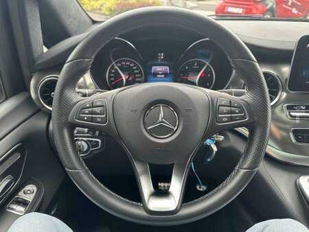 Mercedes-Benz V 300 d 4MATIC EXCLUSIVE AMG Panorama DISTRONIC