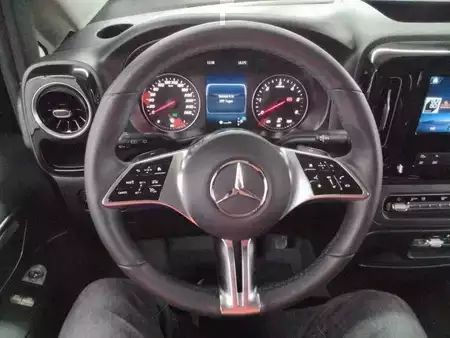 Ostatní 2025 Mercedes-Benz Vito 119 CDI 4x4 Tourer PRO AHK2,5to Stdh (11)