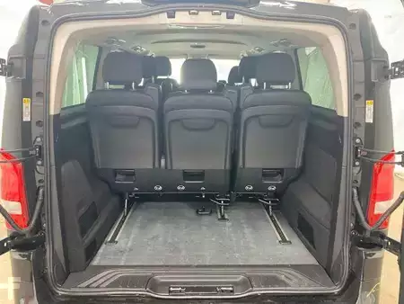 Ostatní 2025 Mercedes-Benz Vito 119 CDI 4x4 Tourer PRO AHK2,5to Stdh (8)