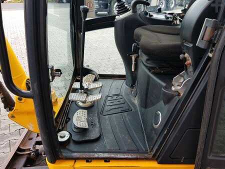 Mini Escavatori 2011 JCB 8018 / 3.420h / hydrl. Grabenräumer / Tieflöffel (14)