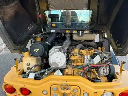 Cargadoras de ruedas 2015 Caterpillar 908M / 2.644h / Gabel / Schaufel (12)