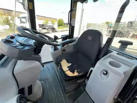 Cargadoras de ruedas 2015 Caterpillar 908M / 2.644h / Gabel / Schaufel (17)