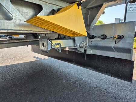 Outro 0 Humbaur HTK 115524 Dreiseitenkipper vollverzinkt (17)