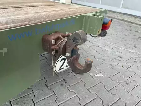 Outro 2018 Pefra Anhänger 3100 / Länge: 2,55 m / 2.810 kg / 2018 (11)