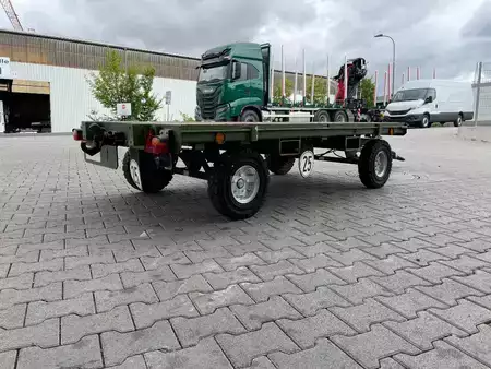 Outro 2018 Pefra Anhänger 3100 / Länge: 2,55 m / 2.810 kg / 2018 (6)