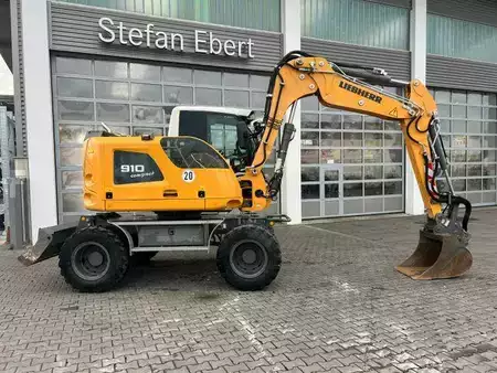 Mobilbagger 2019 Liebherr A 910 C Litronic / 2.381h / SW33 (2)