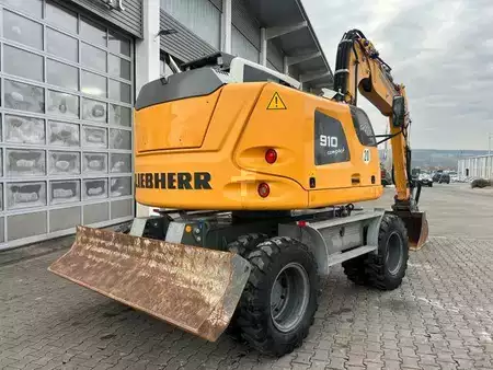 Mobilbagger 2019 Liebherr A 910 C Litronic / 2.381h / SW33 (4)