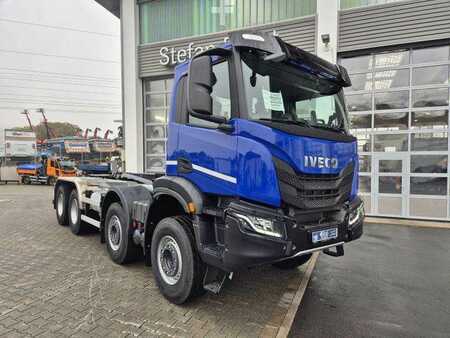 Iveco AD360X48Z/P HR OFF 8x4 Ultima 26S.59 Intarder