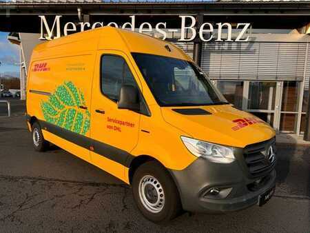 Övrigt 2024 Mercedes-Benz eSprinter 312 DHL Regal KEP-Ausbau (1)