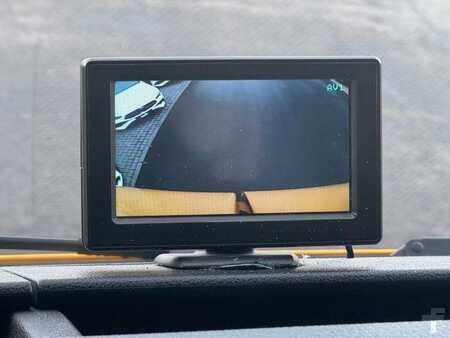 Övrigt 2024 Mercedes-Benz eSprinter 312 DHL Regal KEP-Ausbau (14)