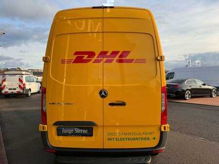 Övrigt 2024 Mercedes-Benz eSprinter 312 DHL Regal KEP-Ausbau (5)